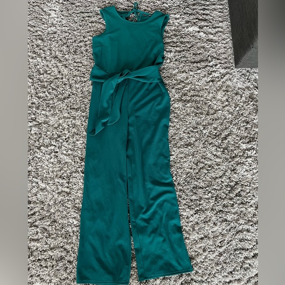 Green jumpsuit in size large - Picture 1 of 1
